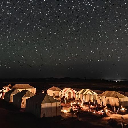 Roses Desert Camp 梅尔祖卡 外观 照片