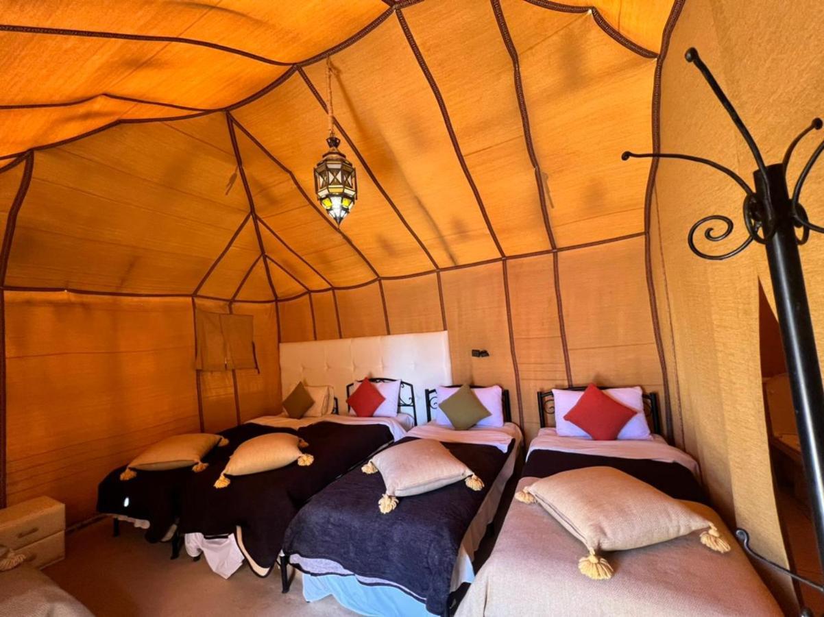 Roses Desert Camp 梅尔祖卡 外观 照片