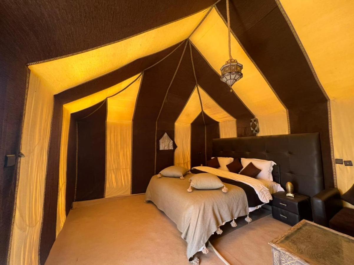 Roses Desert Camp 梅尔祖卡 外观 照片