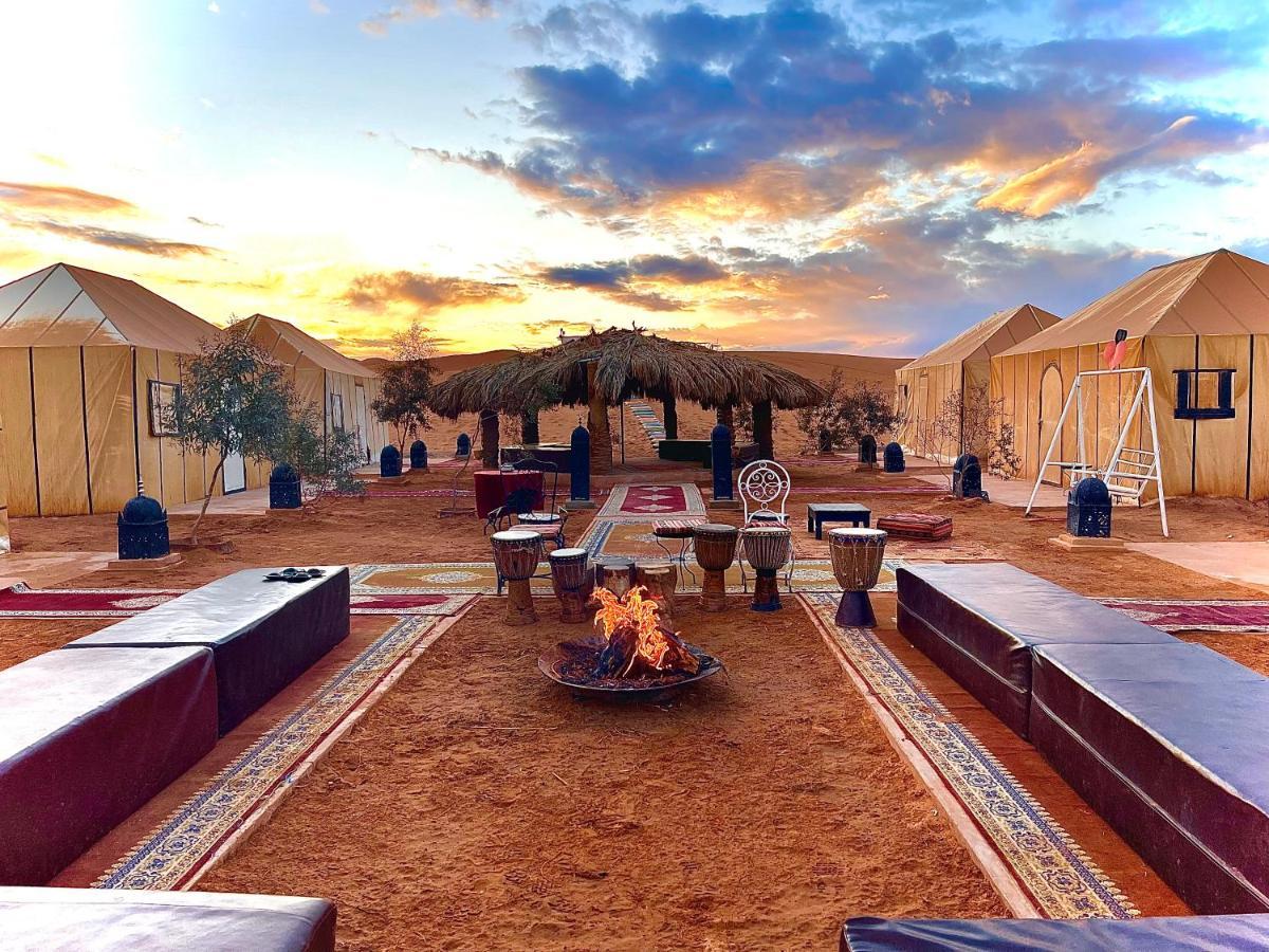 Roses Desert Camp 梅尔祖卡 外观 照片