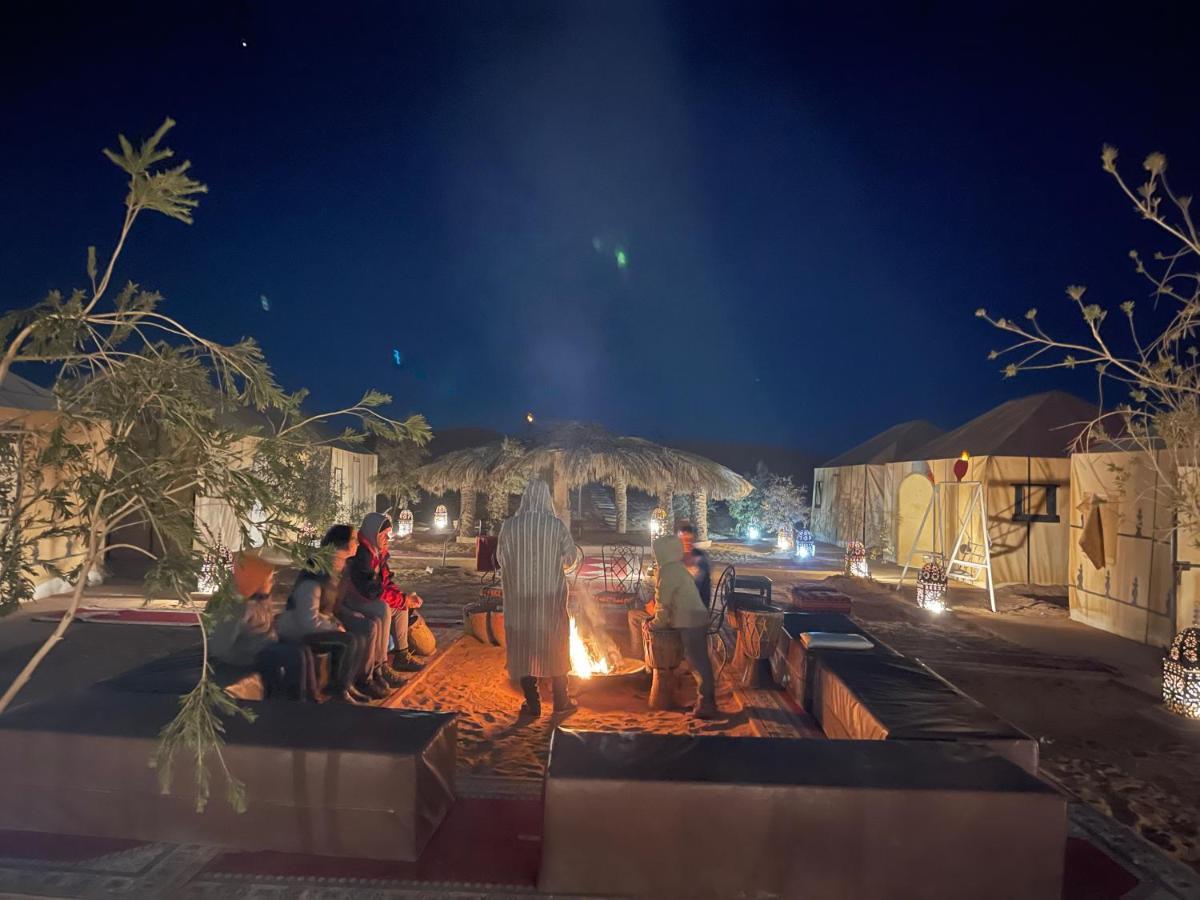 Roses Desert Camp 梅尔祖卡 外观 照片