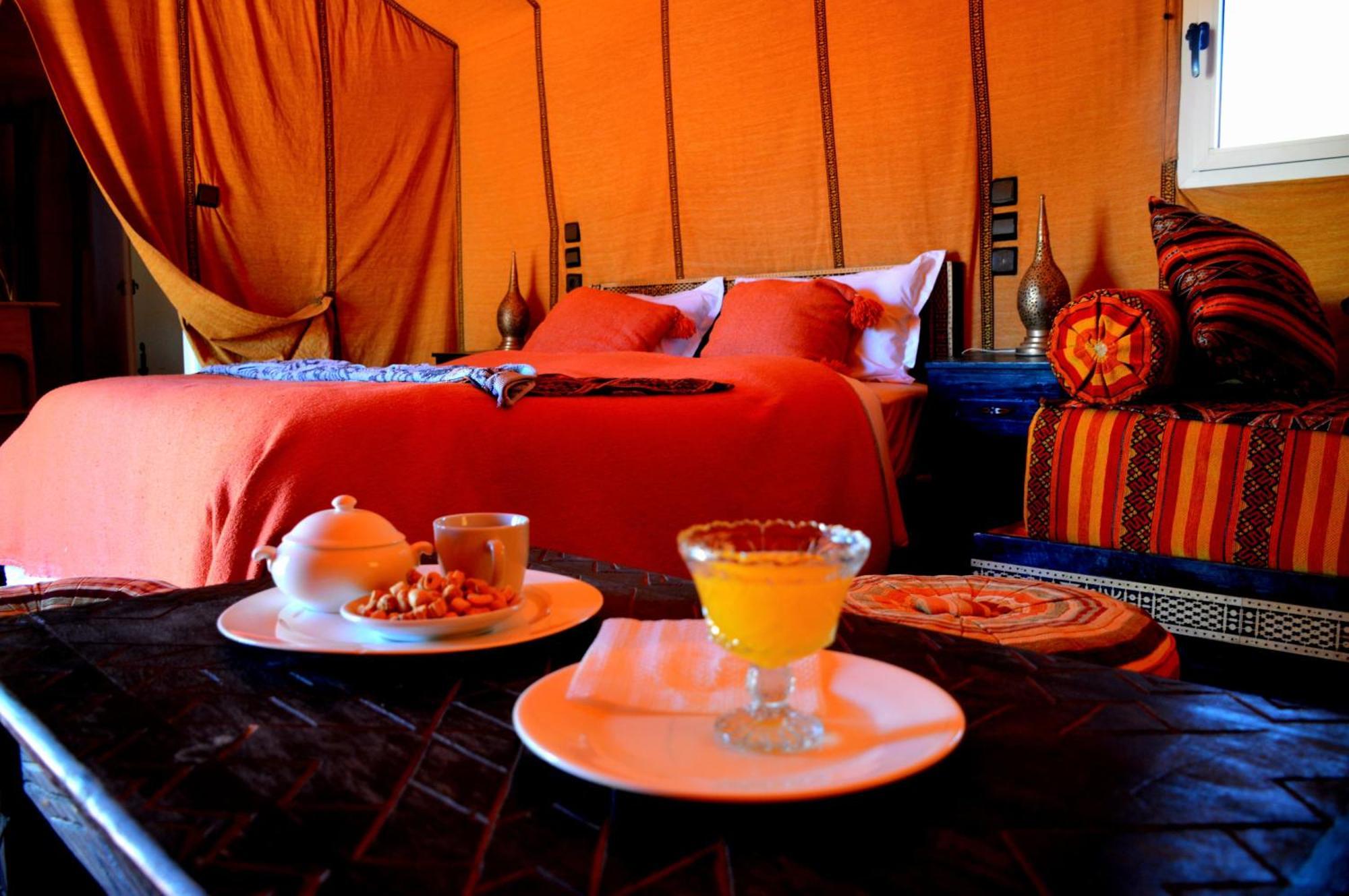 Roses Desert Camp 梅尔祖卡 外观 照片
