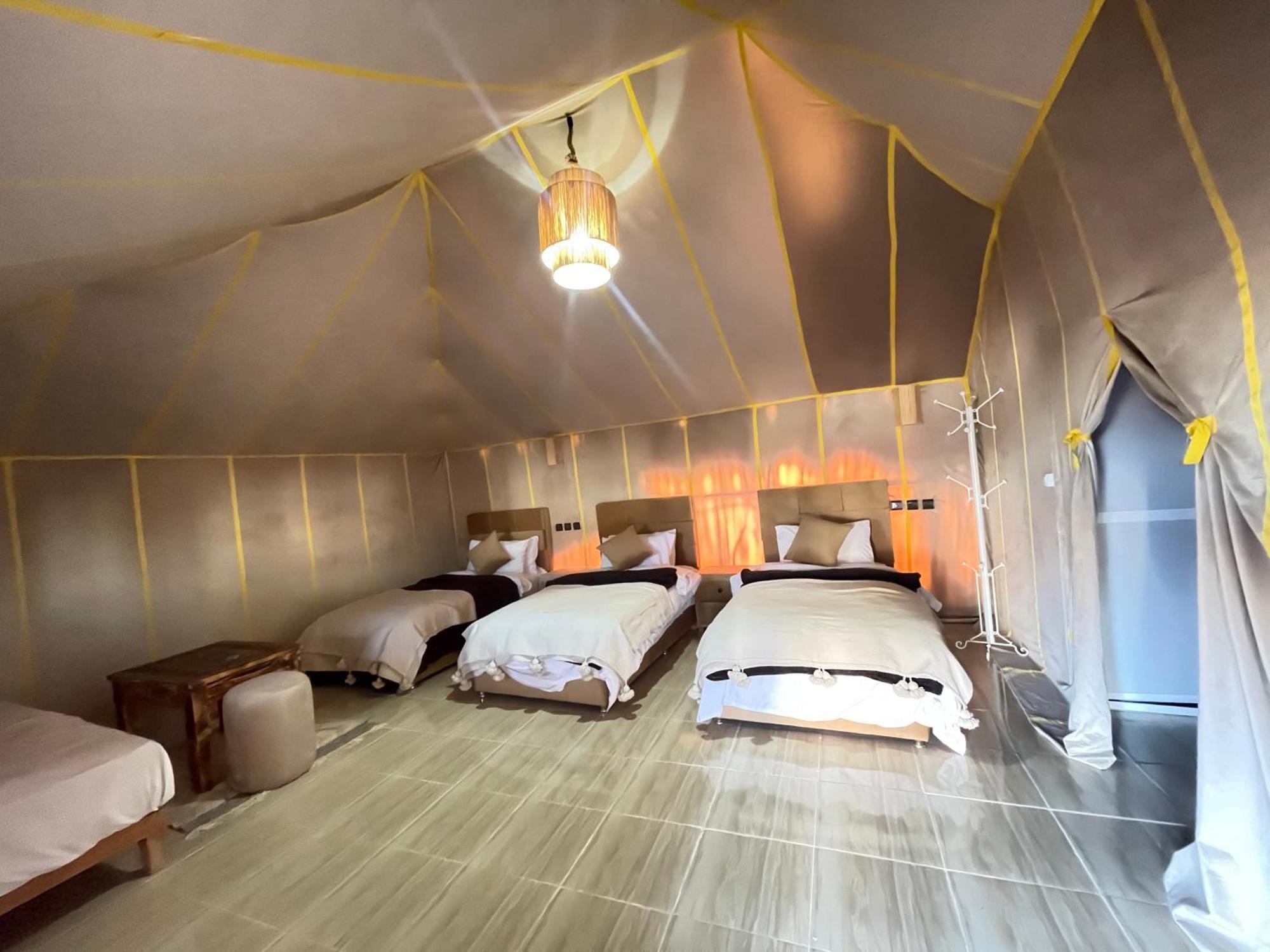Roses Desert Camp 梅尔祖卡 外观 照片