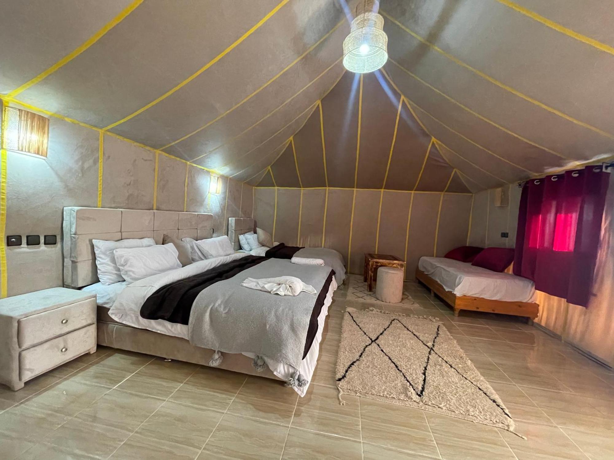 Roses Desert Camp 梅尔祖卡 外观 照片