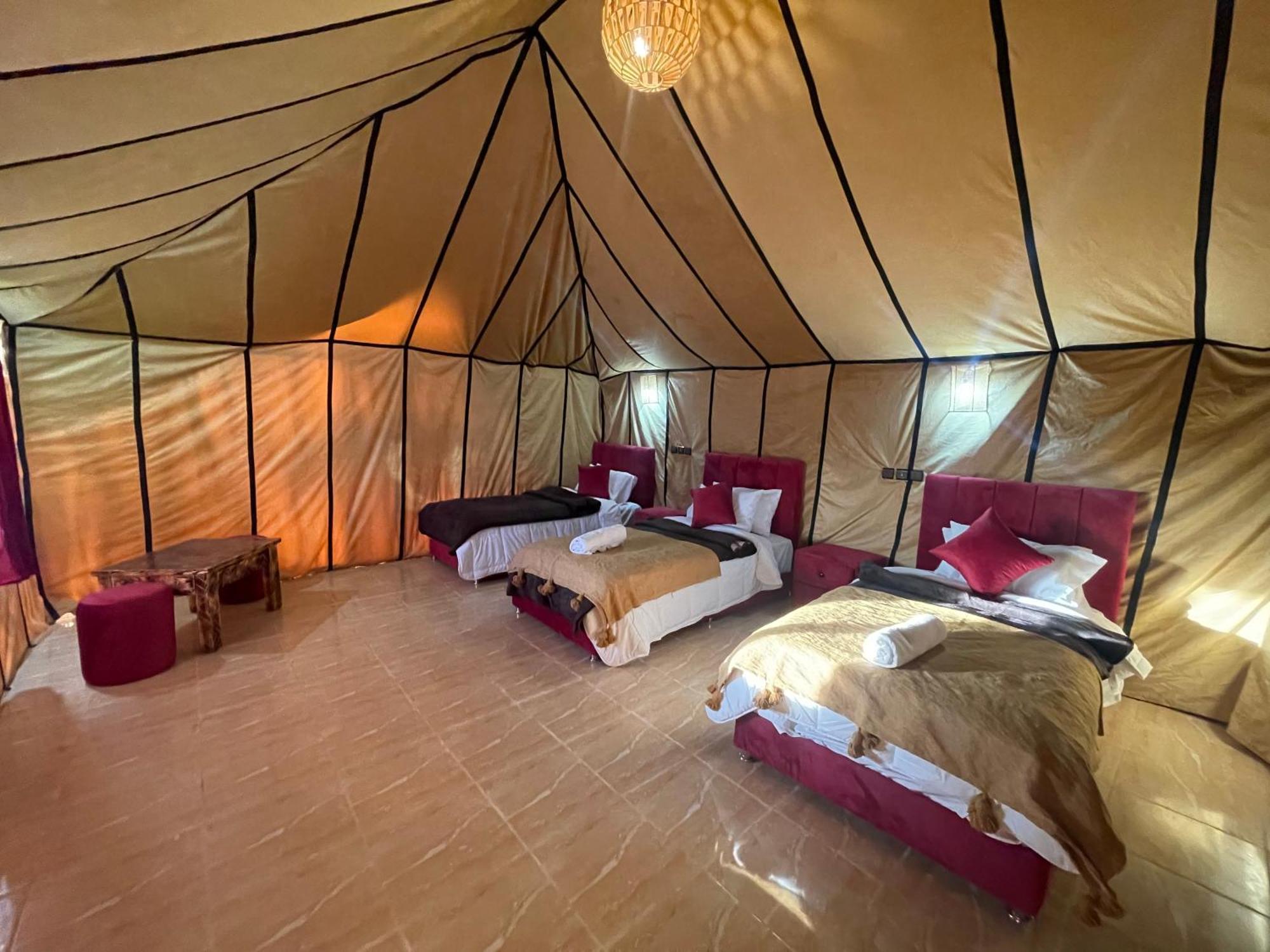 Roses Desert Camp 梅尔祖卡 外观 照片