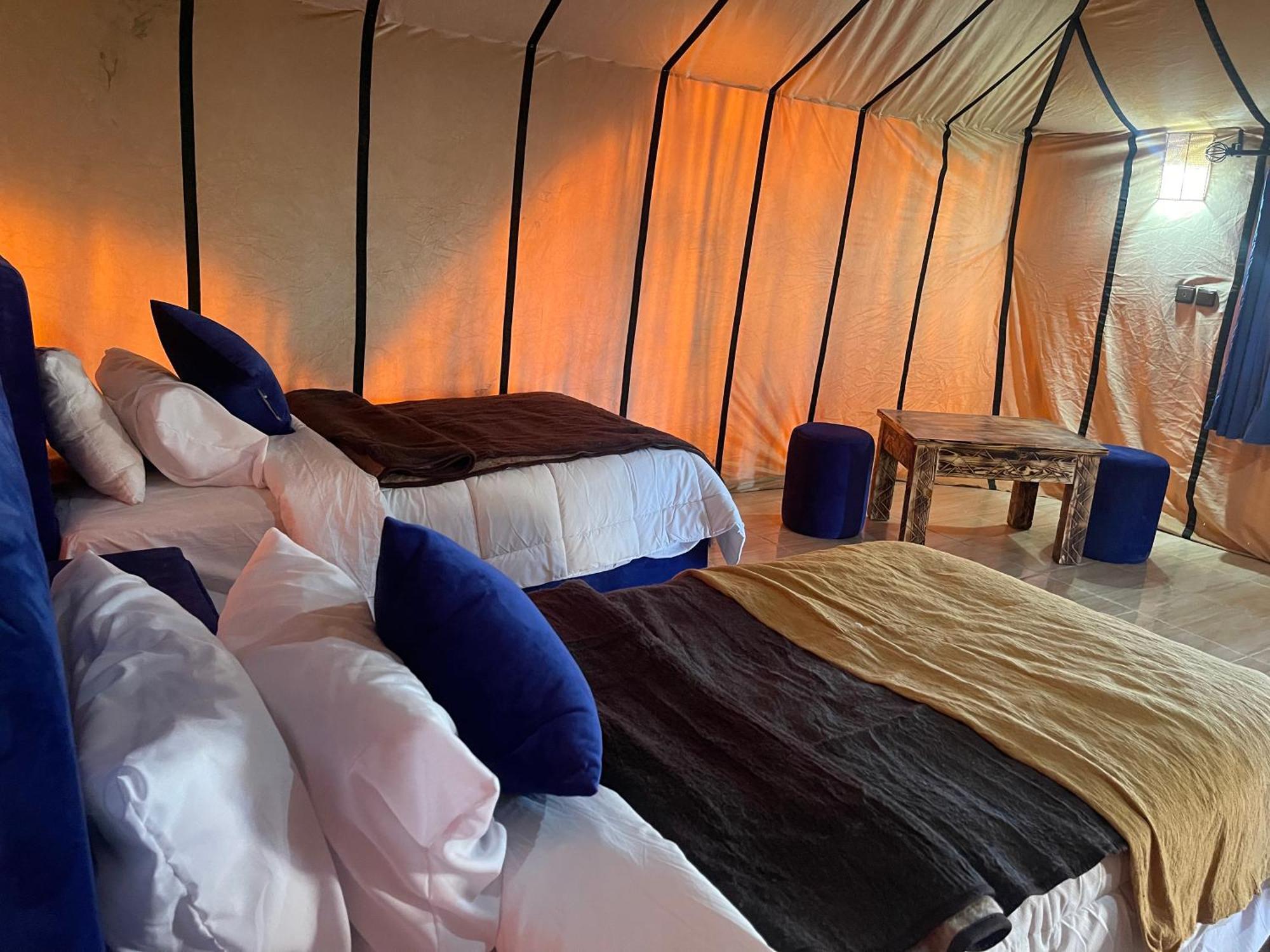 Roses Desert Camp 梅尔祖卡 外观 照片